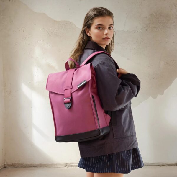 Pretty plum - Image 2